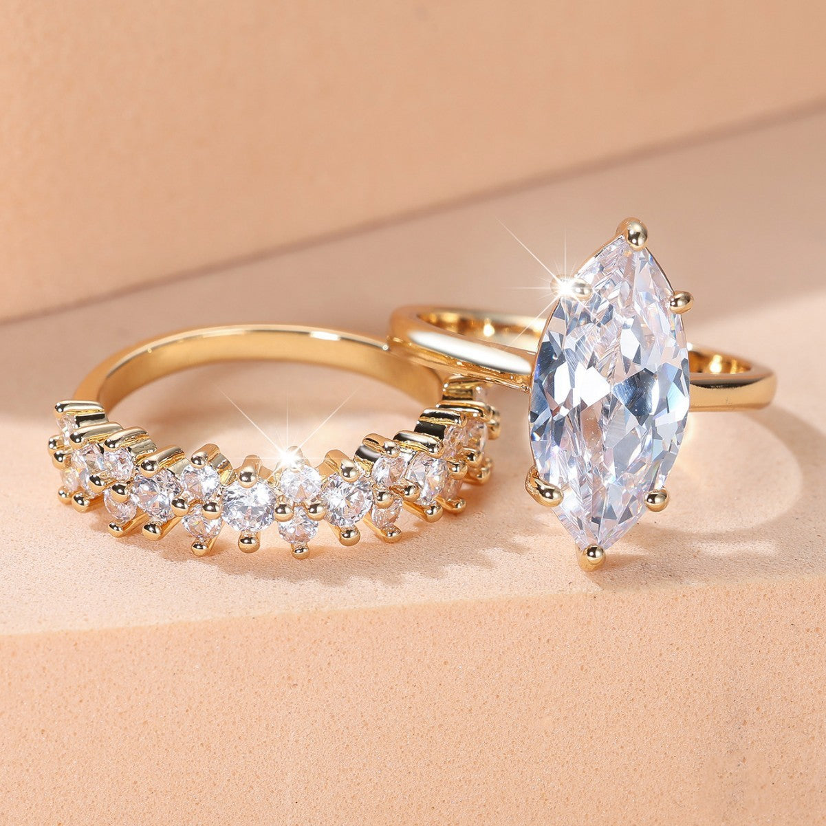 Women's Full Circle White Diamond Ring Set - NOMAN STORE LLC