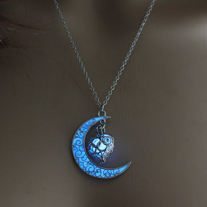Glowing Pendant Necklaces Silver Plated Chain Necklaces - NOMAN STORE LLC