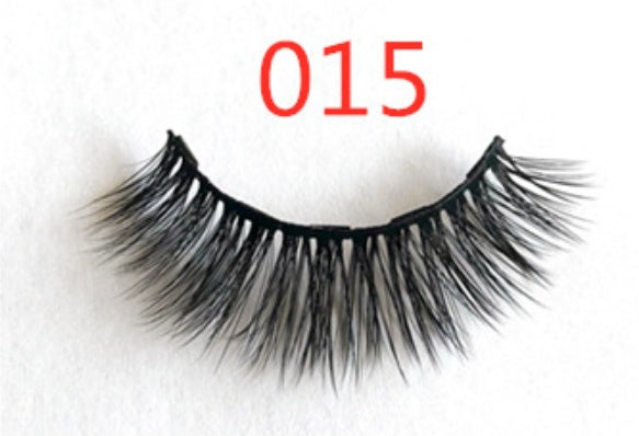 A Pair Of False Eyelashes With Magnets In Fashion - NOMAN STORE LLC