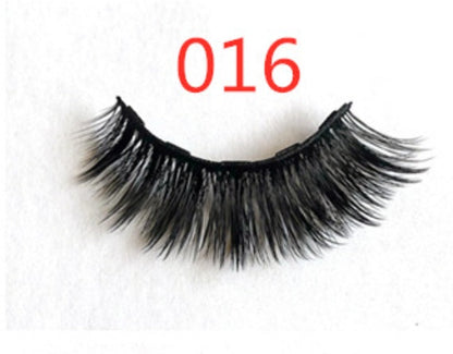 A Pair Of False Eyelashes With Magnets In Fashion - NOMAN STORE LLC
