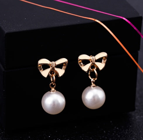 Hypoallergenic Heart-shaped Zircon Earrings Women's Bow Pearl Earrings - NOMAN STORE LLC