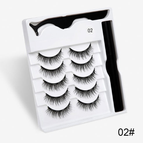 A Pair Of False Eyelashes With Magnets In Fashion - NOMAN STORE LLC