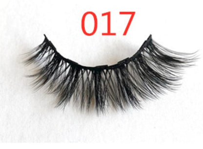 A Pair Of False Eyelashes With Magnets In Fashion - NOMAN STORE LLC