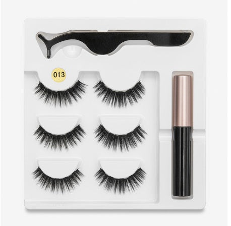 A Pair Of False Eyelashes With Magnets In Fashion - NOMAN STORE LLC