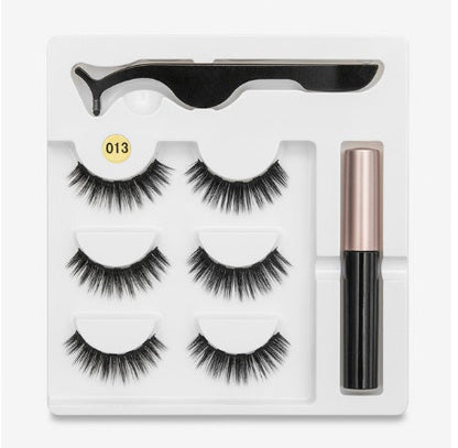 A Pair Of False Eyelashes With Magnets In Fashion - NOMAN STORE LLC